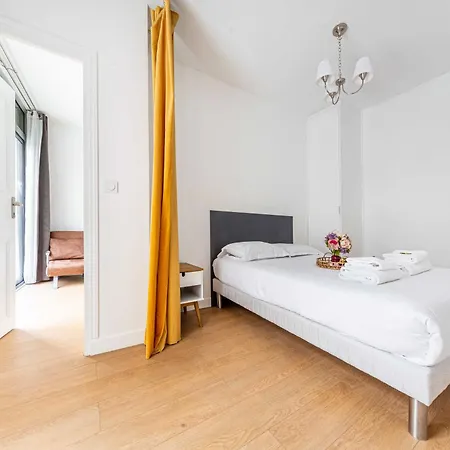 Superb - 2bdr - 4p - Champs-elysees