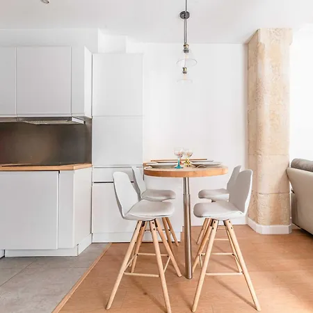 Superb - 2bdr - 4p - Champs-elysees *