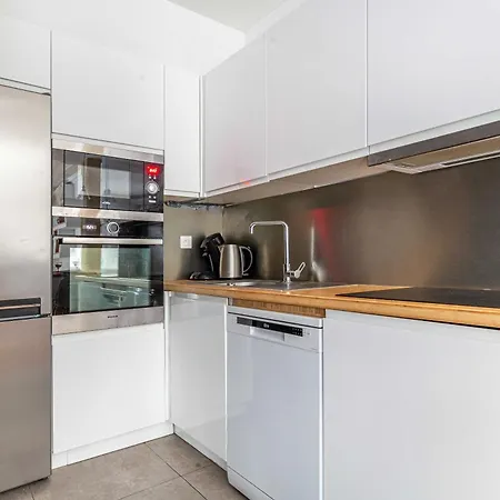 Superb - 2bdr - 4p - Champs-elysees Paris